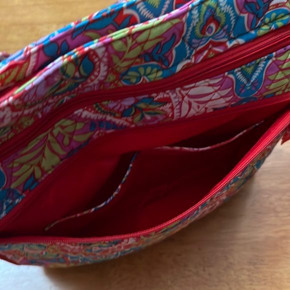 Vera Bradley Triple Zip Hipster Crossbody Shoulder Bag Paisley in Paradise - Picture 3 of 7